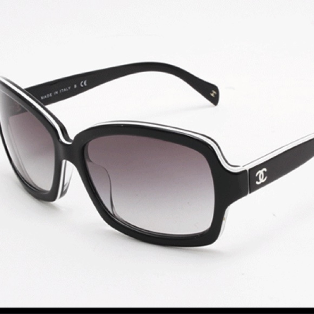 Chanel 5143 Top Black White Black sunglasses